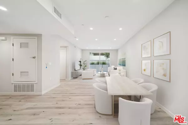 Los Angeles, CA 90035,1051 S Corning Street #103