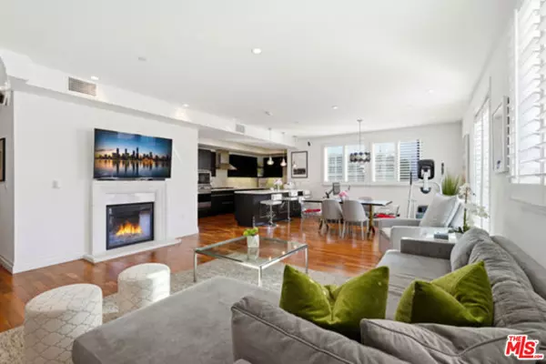 Los Angeles, CA 90010,4661 Wilshire Boulevard #204