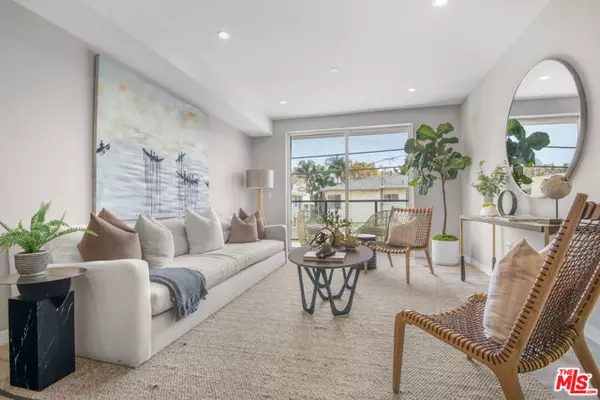 Los Angeles, CA 90035,1226 S Bedford Street #502