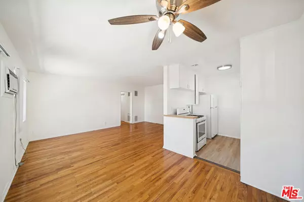 1027 N Edinburgh Avenue #4, West Hollywood, CA 90046