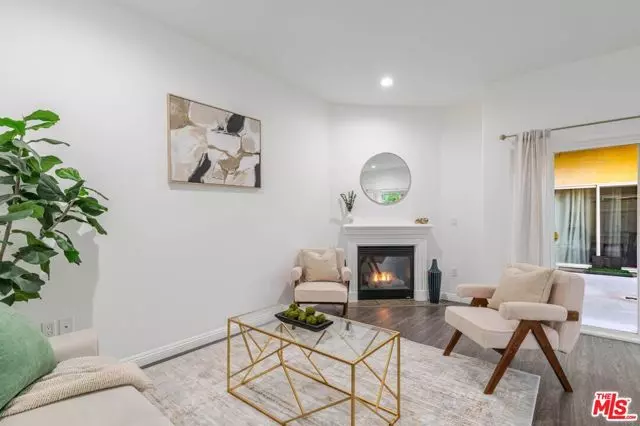 Sherman Oaks, CA 91411,5521 Kester Avenue #7