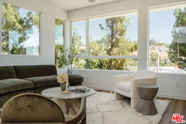 Los Angeles, CA 90065,3860 N Riley Lane