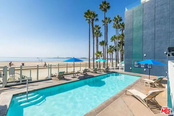 25 15th Place #101, Long Beach, CA 90802