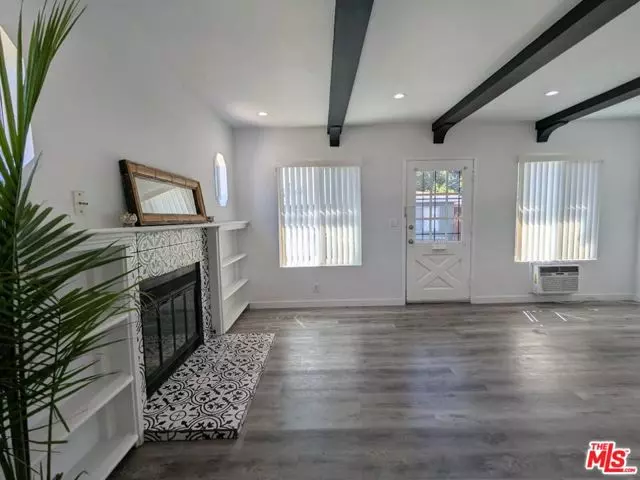 18820 Roscoe Boulevard, Northridge (los Angeles), CA 91324