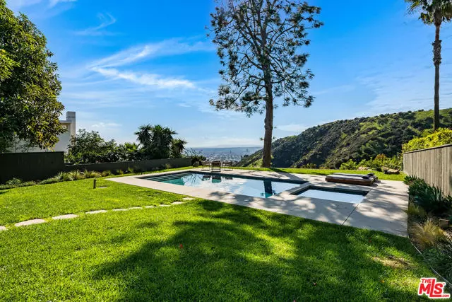 Los Angeles, CA 90068,2431 Carman Crest Drive