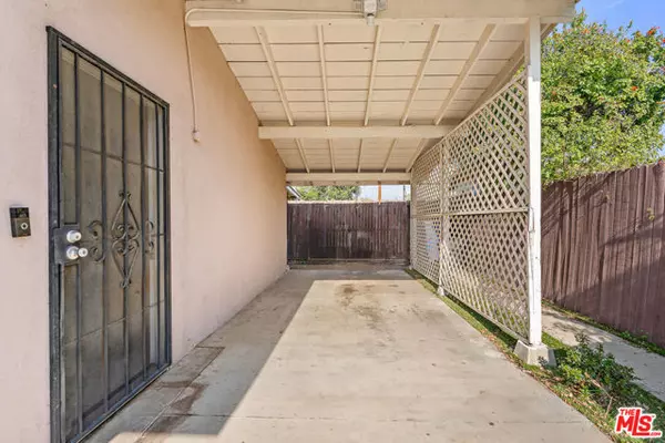 San Bernardino, CA 92410,2218 Broadway Avenue