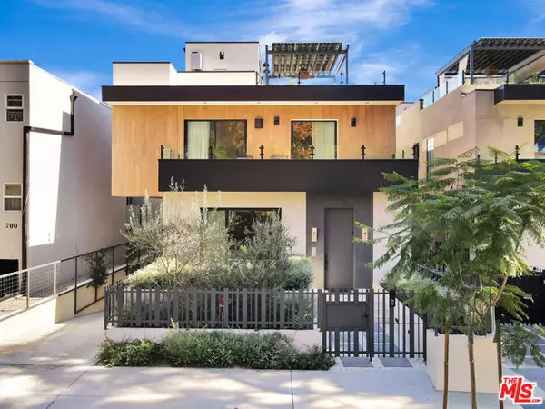 West Hollywood, CA 90069,656 Huntley Drive #102