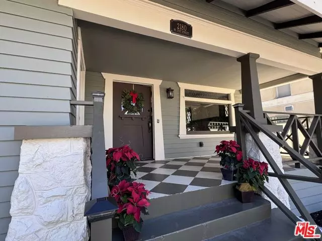 Los Angeles, CA 90018,2180 W 31st Street