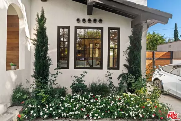Los Angeles, CA 90004,358 N Bronson Avenue