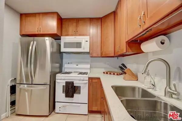 Ventura, CA 93003,1275 Seacliff Court #5