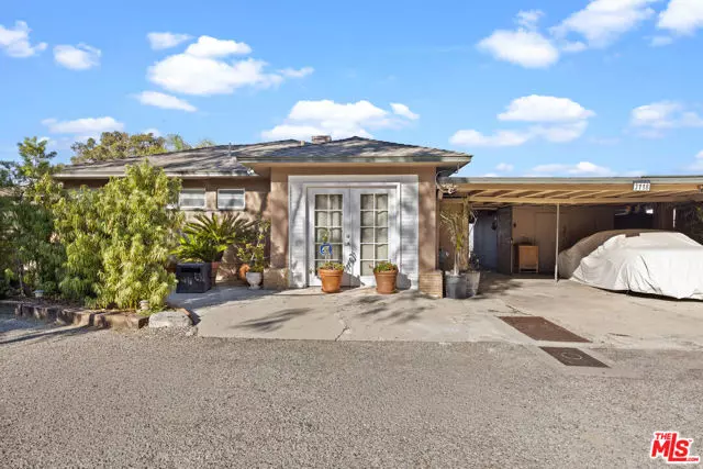 Los Angeles, CA 90068,3118 Goodview Trail