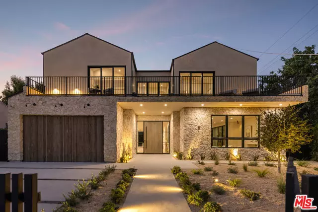 Encino (los Angeles), CA 91436,16643 Addison Street