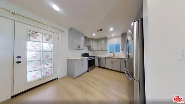 Los Angeles, CA 90064,2646 Westwood Boulevard