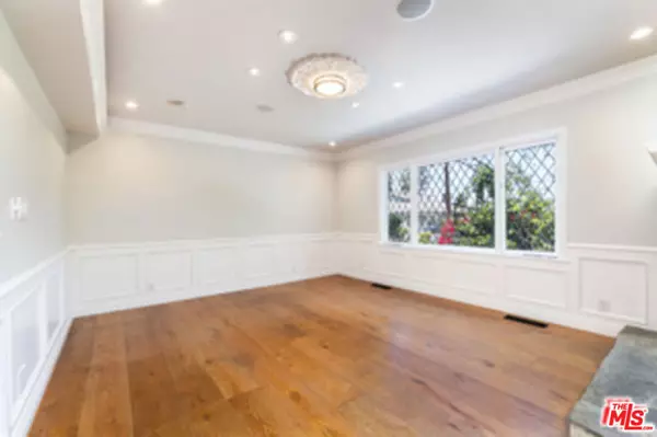 Studio City (los Angeles), CA 91604,3336 Wrightwood Drive