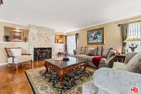 View Park, CA 90008,4152 Mount Vernon Drive