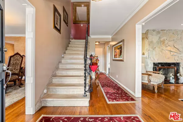 View Park, CA 90008,4152 Mount Vernon Drive