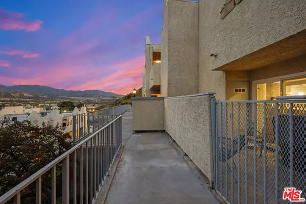 Canyon Country (santa Clarita), CA 91351,18209 Sierra Highway #93