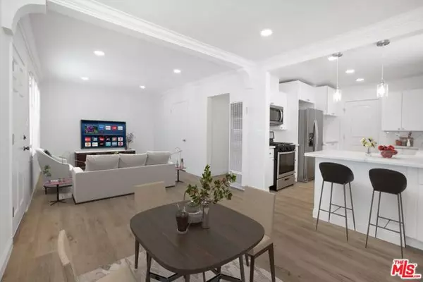 5402 Monroe Street, Los Angeles, CA 90038