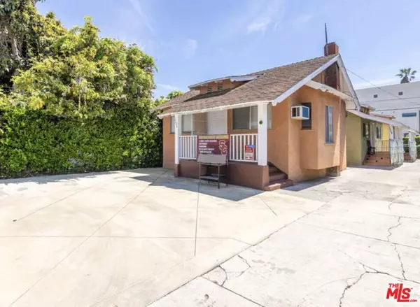 1266 W 35th Place, Los Angeles, CA 90007