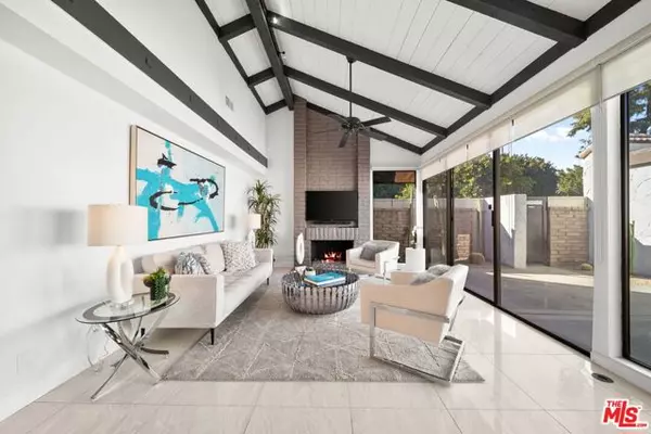 Palm Springs, CA 92264,2480 S Linden Way #F