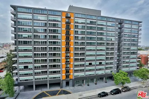 3458 W 7th Street #1106, Los Angeles, CA 90046