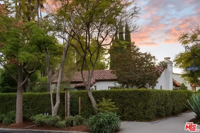 Los Angeles, CA 90046,951 N Martel Avenue