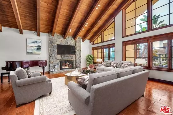 Woodland Hills (los Angeles), CA 91367,6024 Woodland View Drive