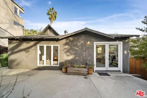 Los Angeles, CA 90065,466 Wren Drive