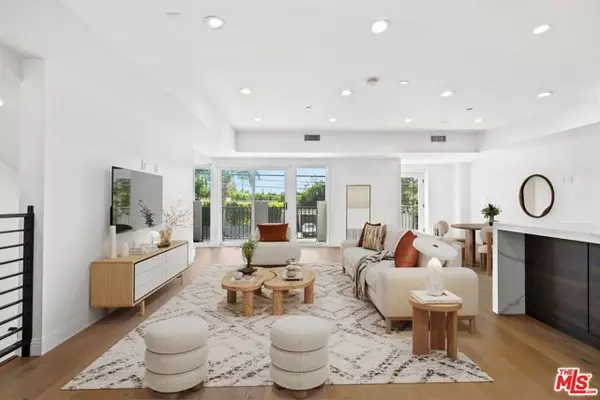 Los Angeles, CA 90046,7365 Waring Avenue