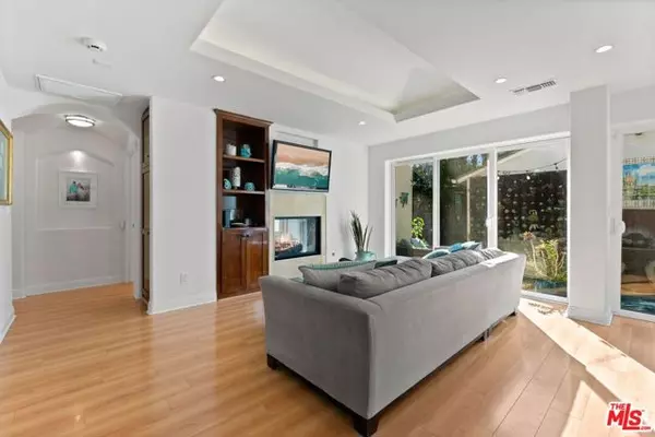 Los Angeles, CA 90066,3251 Stewart Avenue