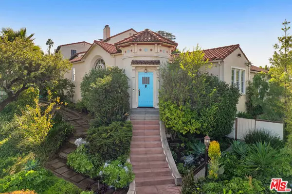 Los Angeles, CA 90039,2608 Ivanhoe Drive