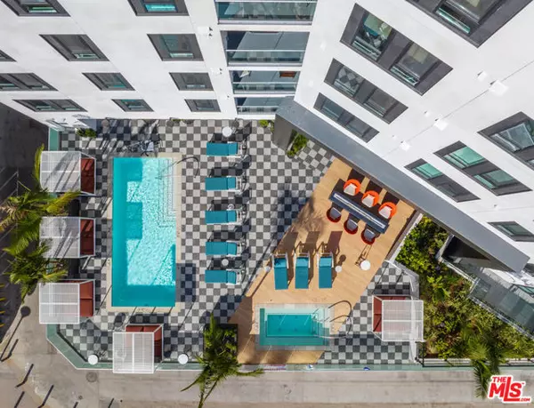 Long Beach, CA 90802,250 E Broadway #502