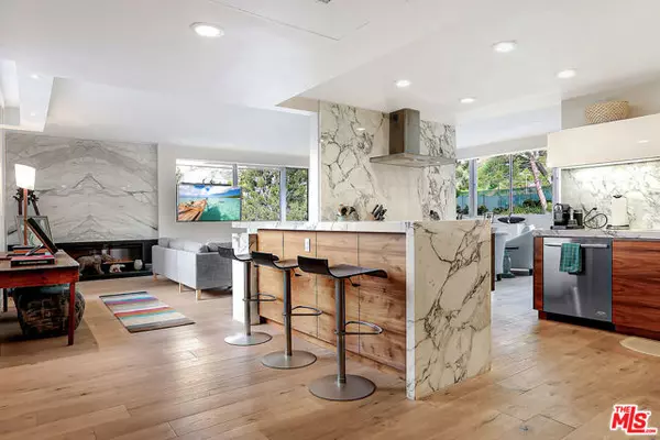 17352 W Sunset Boulevard #301, Pacific Palisades (los Angeles), CA 90272