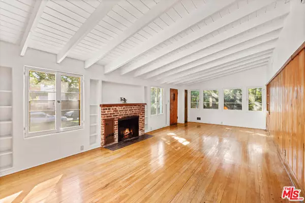 Glendale, CA 91201,1153 Ruberta Avenue