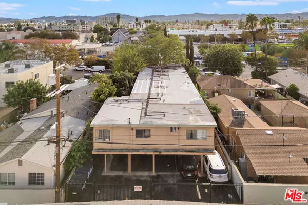 North Hollywood (los Angeles), CA 91601,11447 Tiara Street