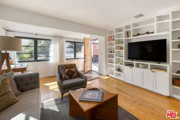 Los Angeles, CA 90026,3117 Berkeley Avenue