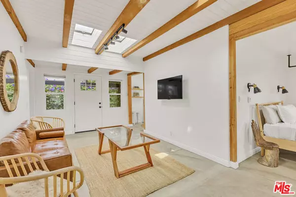 Venice (los Angeles), CA 90291,718 Vernon Avenue #A