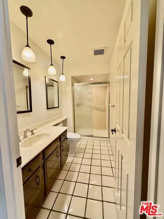 Agoura Hills, CA 91301,30402 Penrod Drive