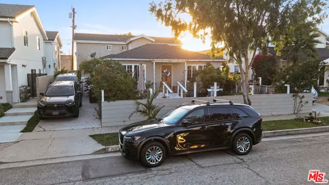 Culver City, CA 90232,4183 Commonwealth Avenue