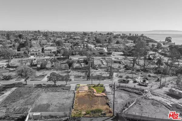 Pacific Palisades (los Angeles), CA 90272,525 Muskingum Place