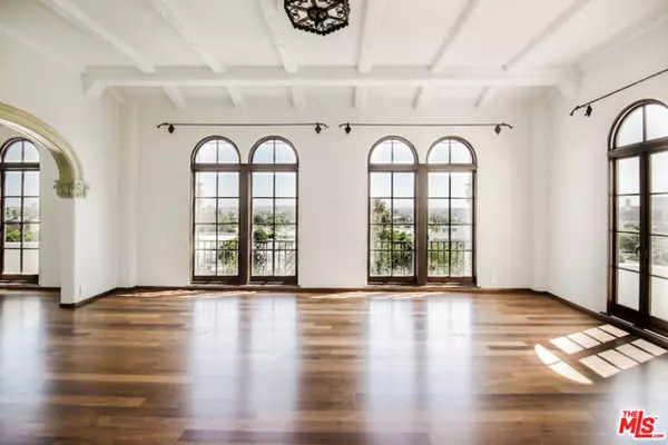 1302 Sweetzer Avenue #401, West Hollywood, CA 90046