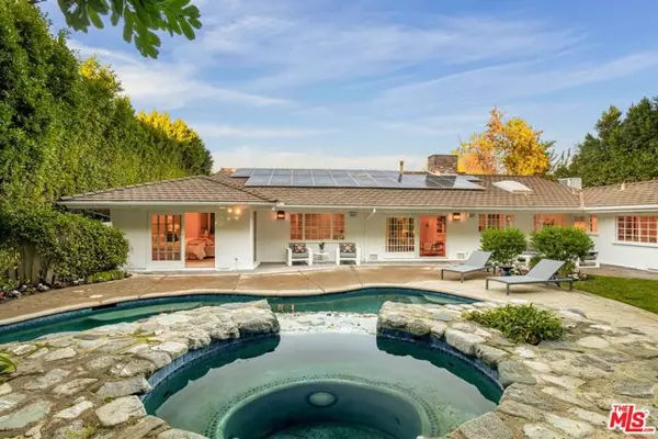 15550 Valley Vista Boulevard, Encino (los Angeles), CA 91436