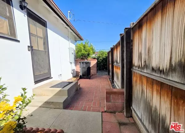 Alhambra, CA 91803,2432 Westmont Drive