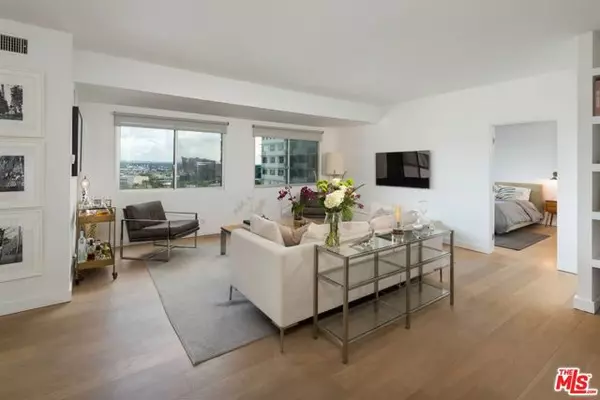 West Hollywood, CA 90069,838 N DOHENY Drive #807