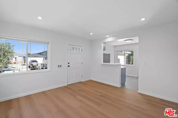 Manhattan Beach, CA 90266,1406 17th Street