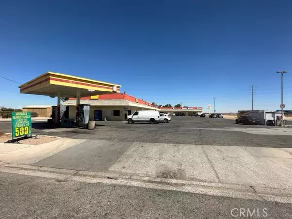 Adelanto, CA 92392,11424 Chamberlaine Way