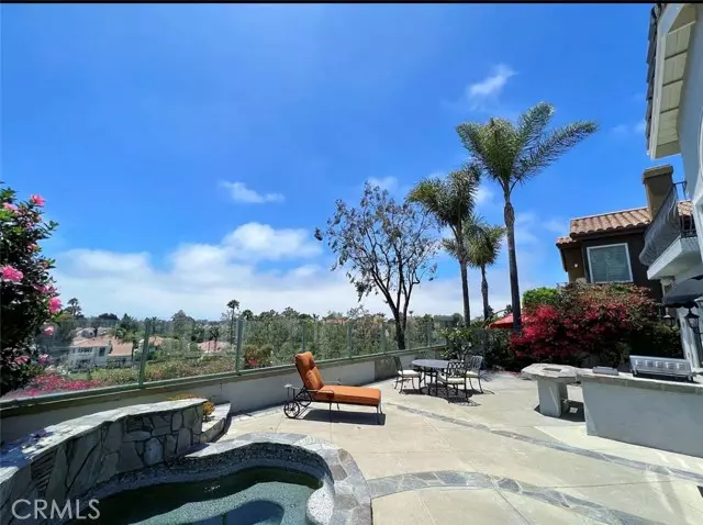 Laguna Niguel, CA 92677,24 Glastonbury Place