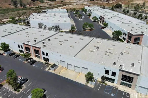 Valencia (santa Clarita), CA 91355,28745 Industry Drive