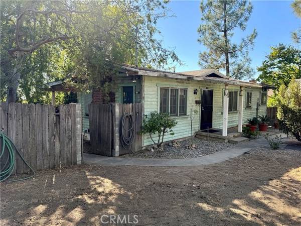 344 E Las Flores Drive, Altadena, CA 91001