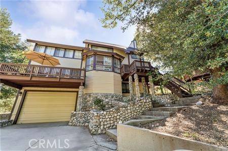 1027 Grass Valley Road, Lake Arrowhead, CA 92352